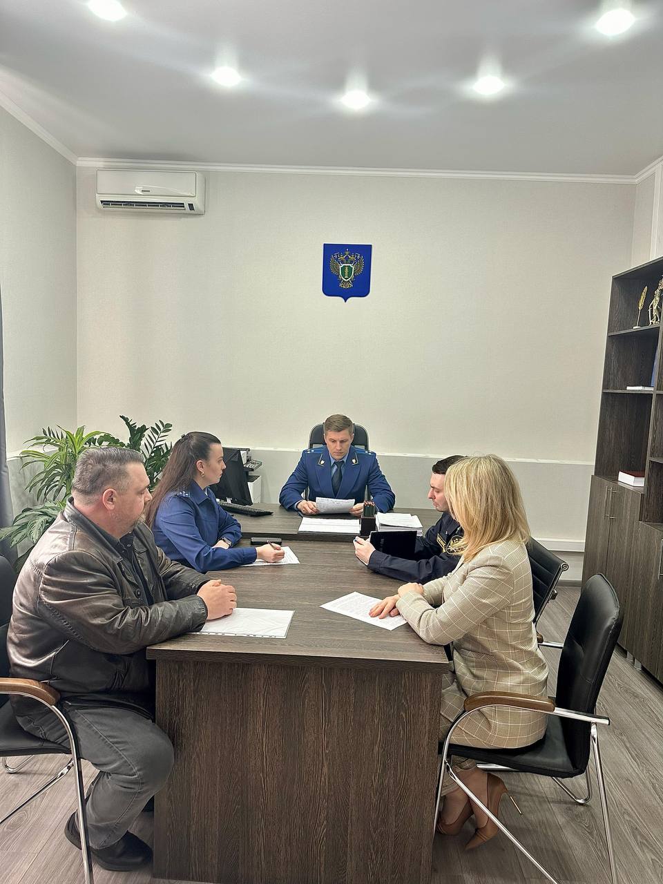 Прокуратурой Успенского района проведено совещание по вопросам соблюдения законодательства об исполнительном производстве
